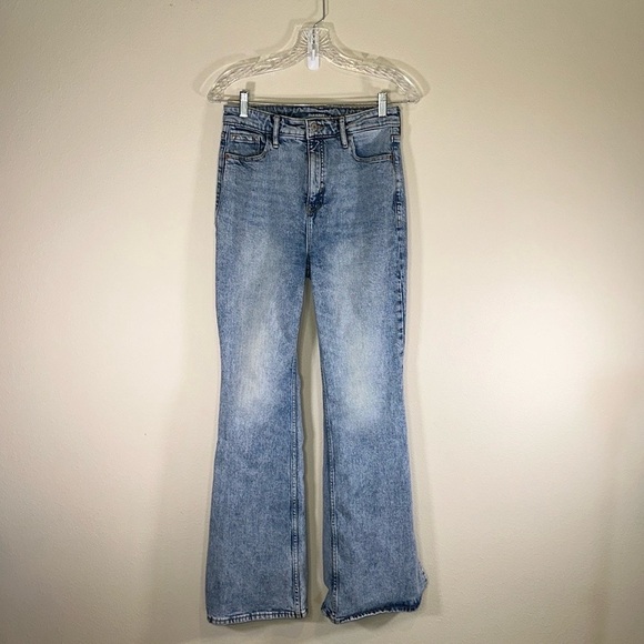 Old Navy Women High Rise Flare Denim Stretch Jeans Size 4 Casual Hippie Boho - Picture 2 of 9